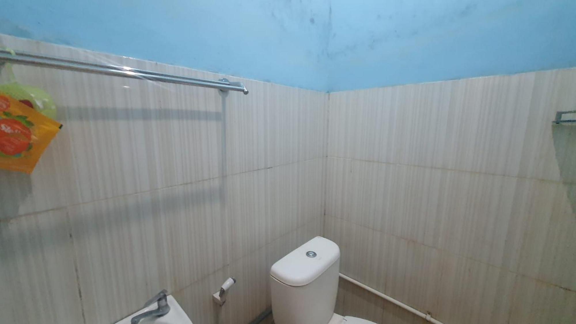 Reddoorz Syariah At Demasto Homestay Jembel 外观 照片