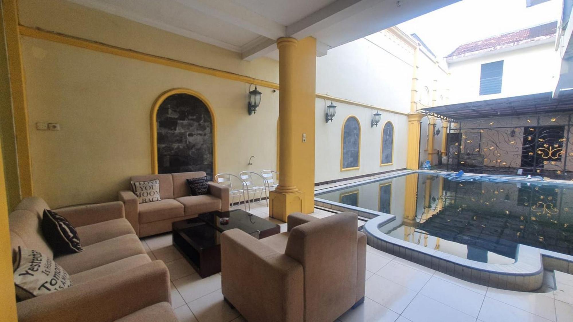 Reddoorz Syariah At Demasto Homestay Jembel 外观 照片